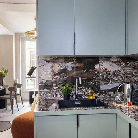 Yuna Saint-honore - Serviced * 巴黎