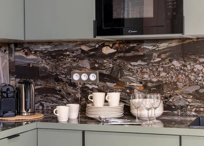 Yuna Saint-honoré Paris