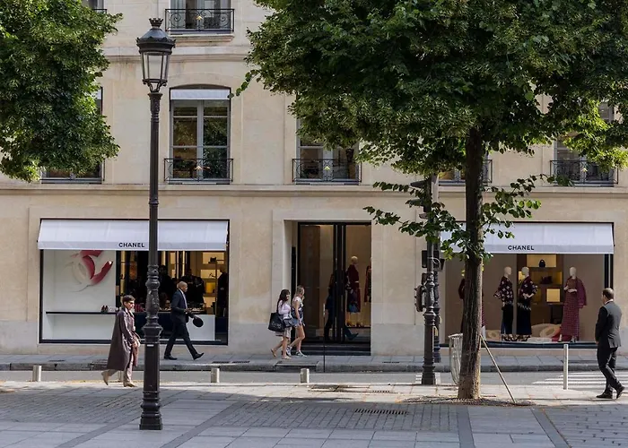 Yuna Saint-honoré *