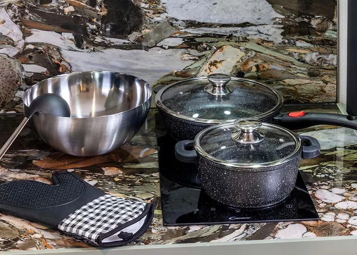 Yuna Saint-honore - Serviced Apartament Paryż